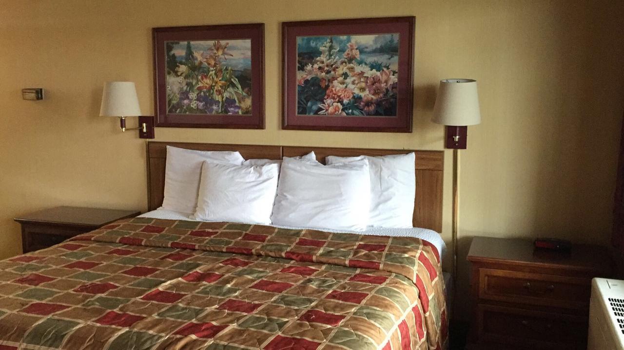 Marysville Clair Inn מראה חיצוני תמונה